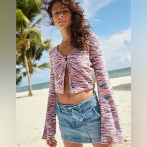 American Eagle Bell Sleeve Ring-Front Cropped Pullover Sweater Size Small